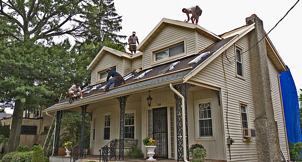 Roof Gutter Cleaning in Pawcatuck, CT